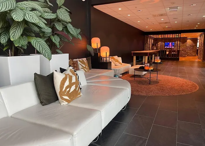 Panorama & Hotell 4*