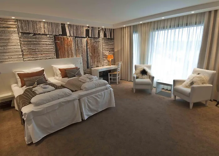 Panorama & Hotell Steinsland (Vestland)