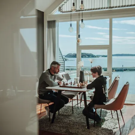 מלון Panorama & 4*